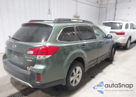 2013 Subaru Outback 2.5I Premium z USA, uszkodzony, nr VIN 4S4BRBGC0D3318422